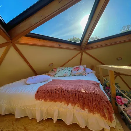 Luxury tent L'etoile De Baynes Cerisy-la-Foret